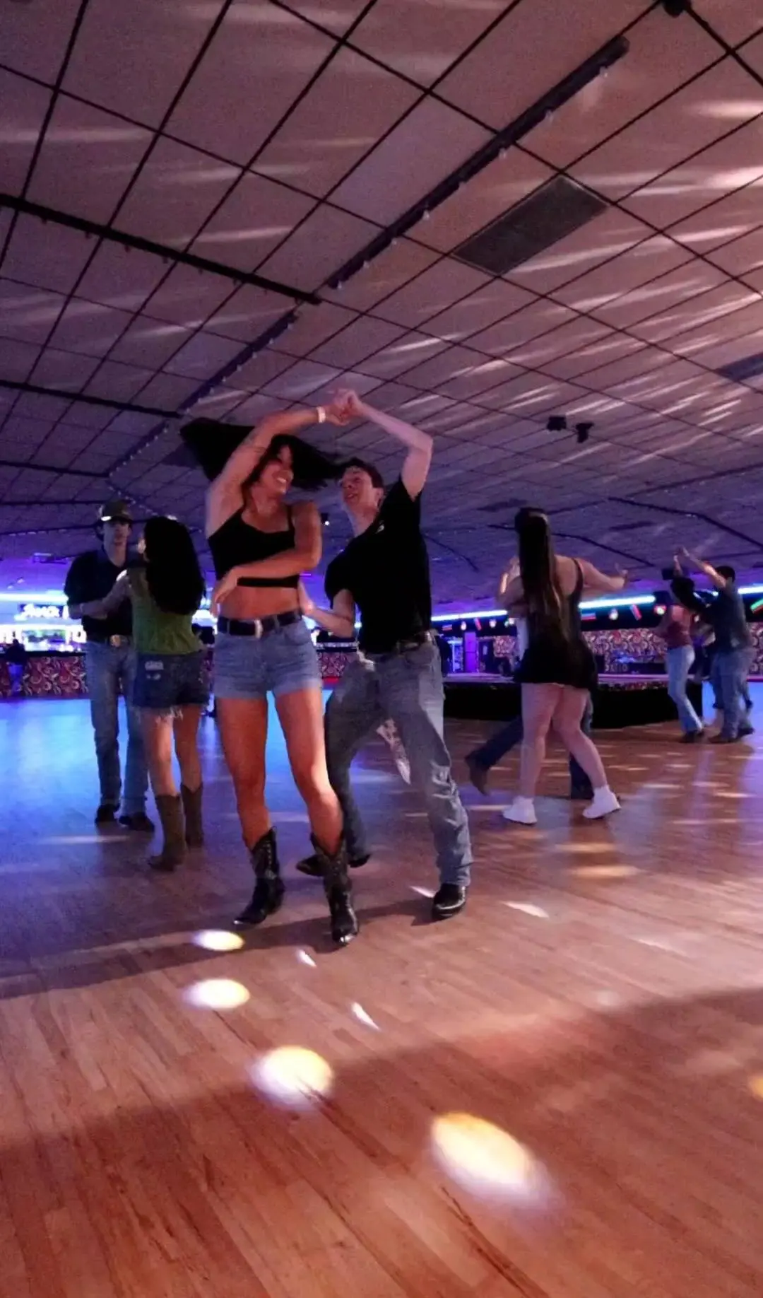 rookiedancing couple dancing peopleinbg